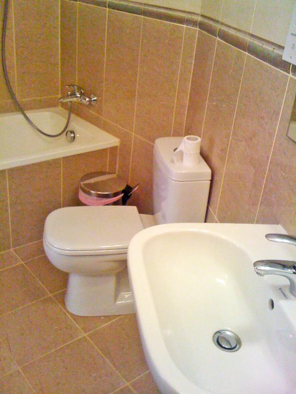 Pallinio Apartment פרוטאראס מראה חיצוני תמונה